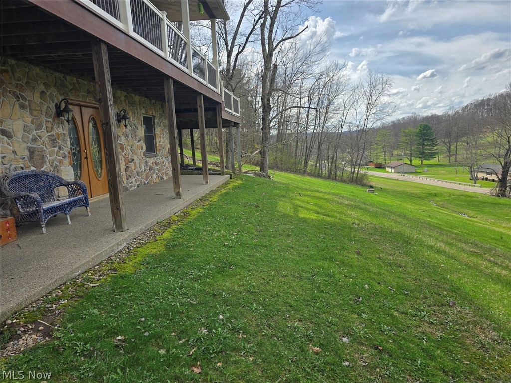 1865 Cassingham Hollow Drive Coshocton OH 43812