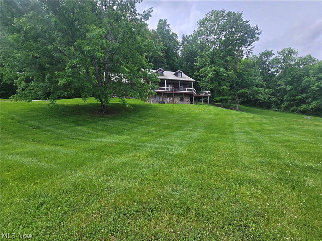 1865 Cassingham Hollow Drive Coshocton OH 43812