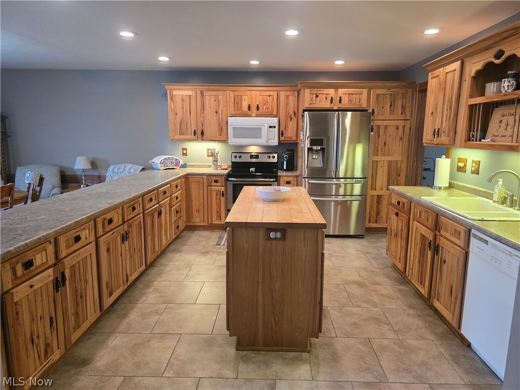 1865 Cassingham Hollow Drive Coshocton OH 43812