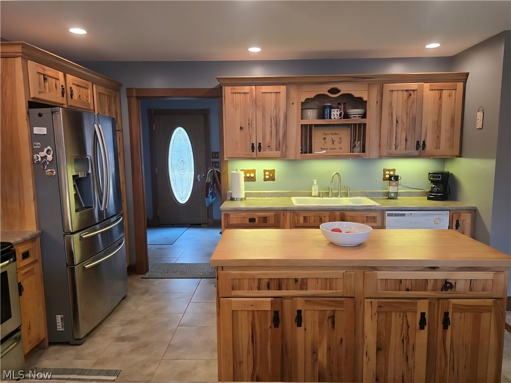 1865 Cassingham Hollow Drive Coshocton OH 43812