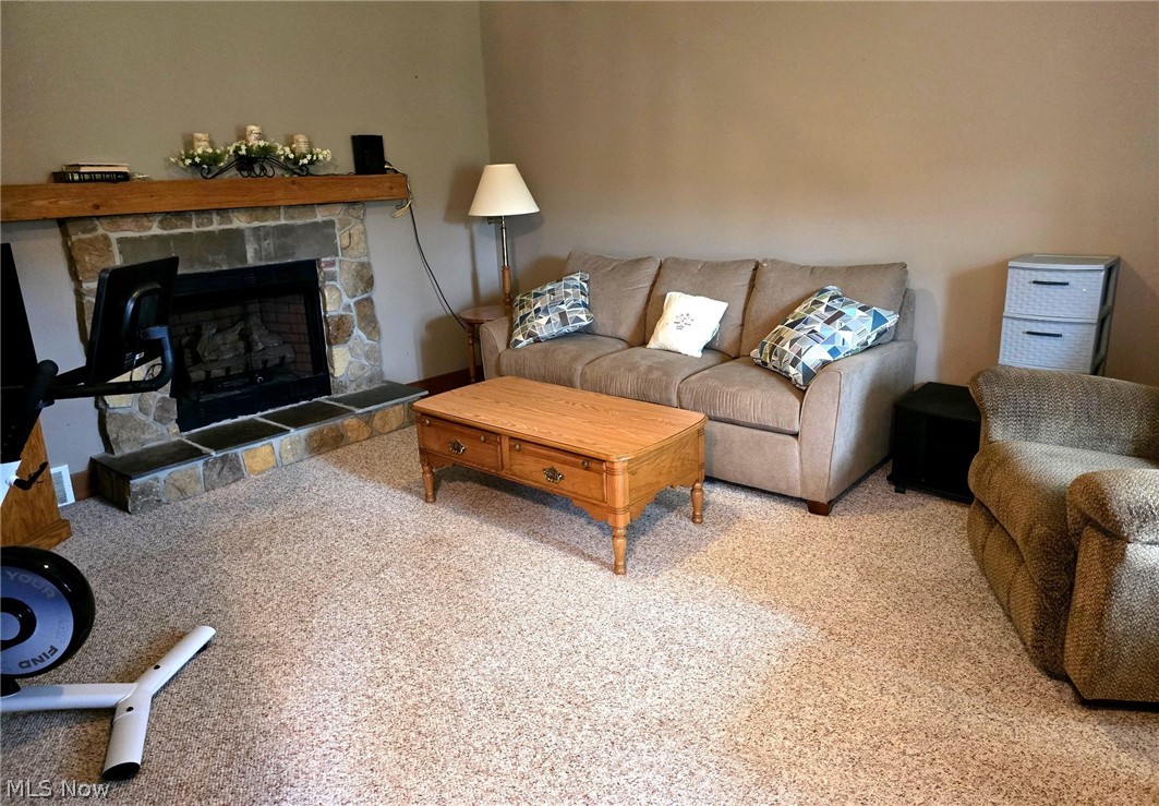 1865 Cassingham Hollow Drive Coshocton OH 43812