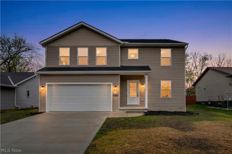 15321 Longvale Maple Heights OH 44137