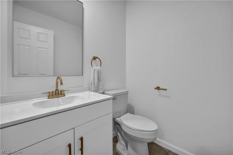 15321 Longvale Maple Heights OH 44137