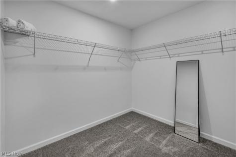 15321 Longvale Maple Heights OH 44137