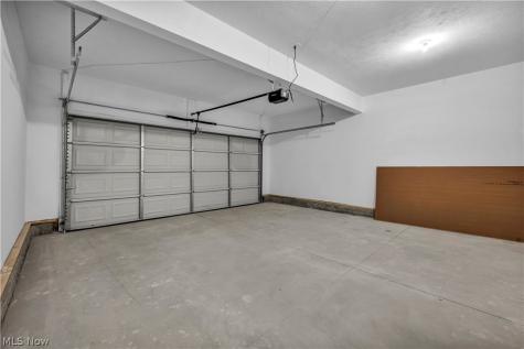 15321 Longvale Maple Heights OH 44137