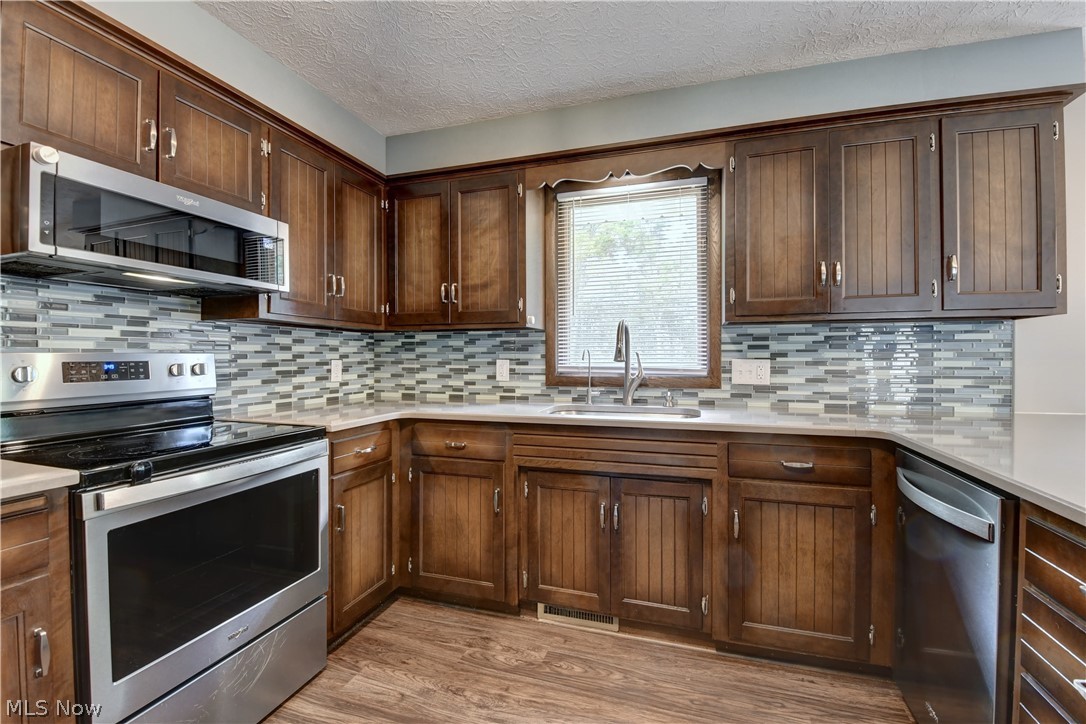 9722 Hess Mill Road NE Bolivar OH 44612
