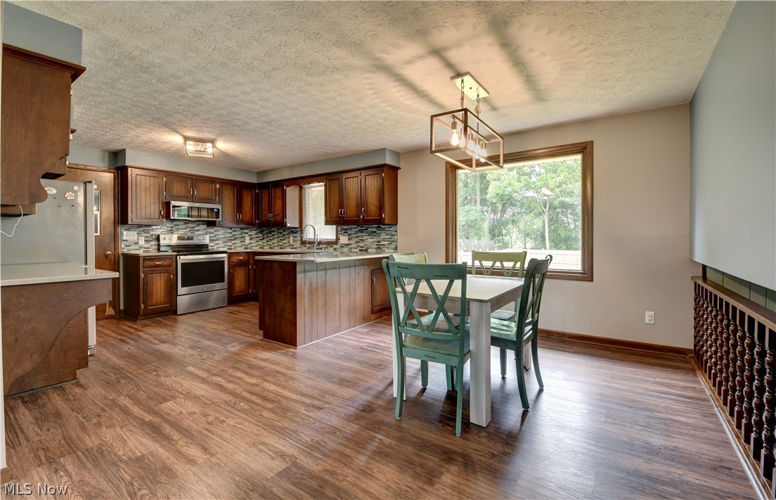 9722 Hess Mill Road NE Bolivar OH 44612