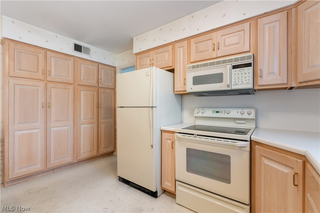 2240 Devonshire Drive NW Canton OH 44708