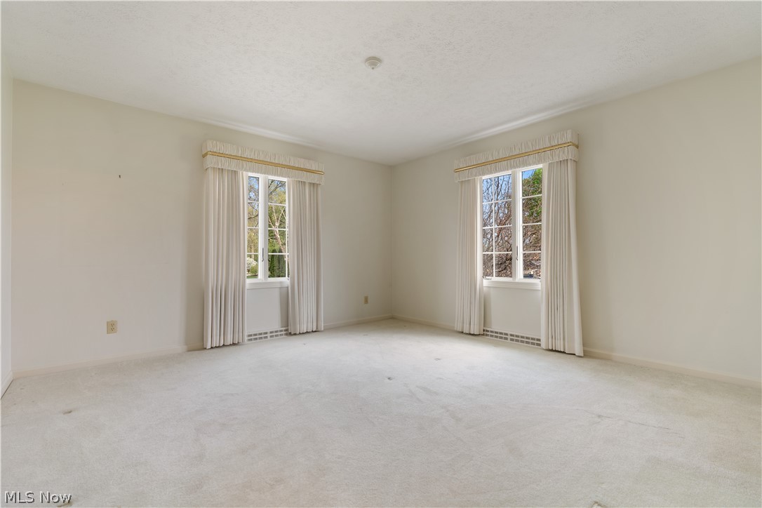 2240 Devonshire Drive NW Canton OH 44708