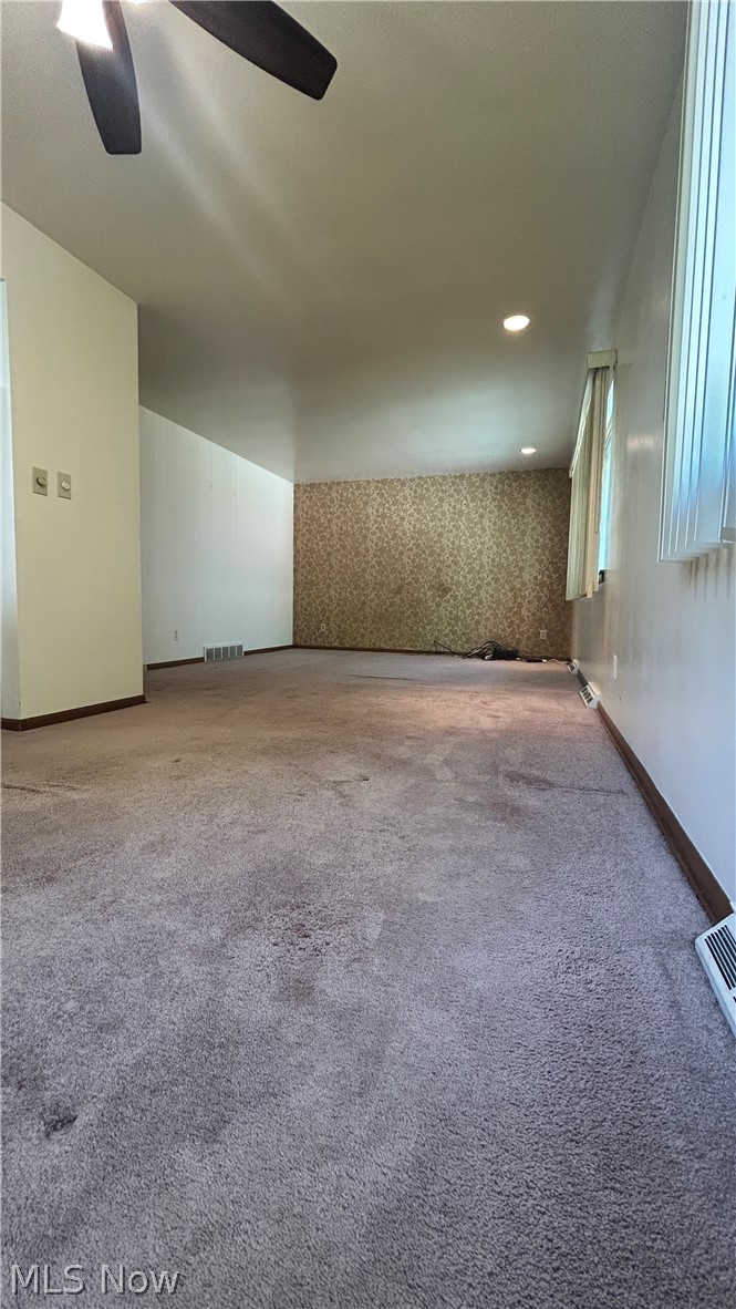 1563 E 196th Street Euclid OH 44117