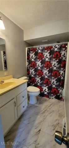 1951 E 39th Street Lorain OH 44055