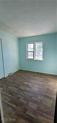 1951 E 39th Street Lorain OH 44055