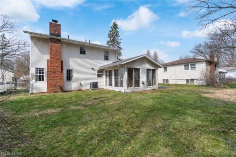525 Narragansett Drive Tallmadge OH 44278