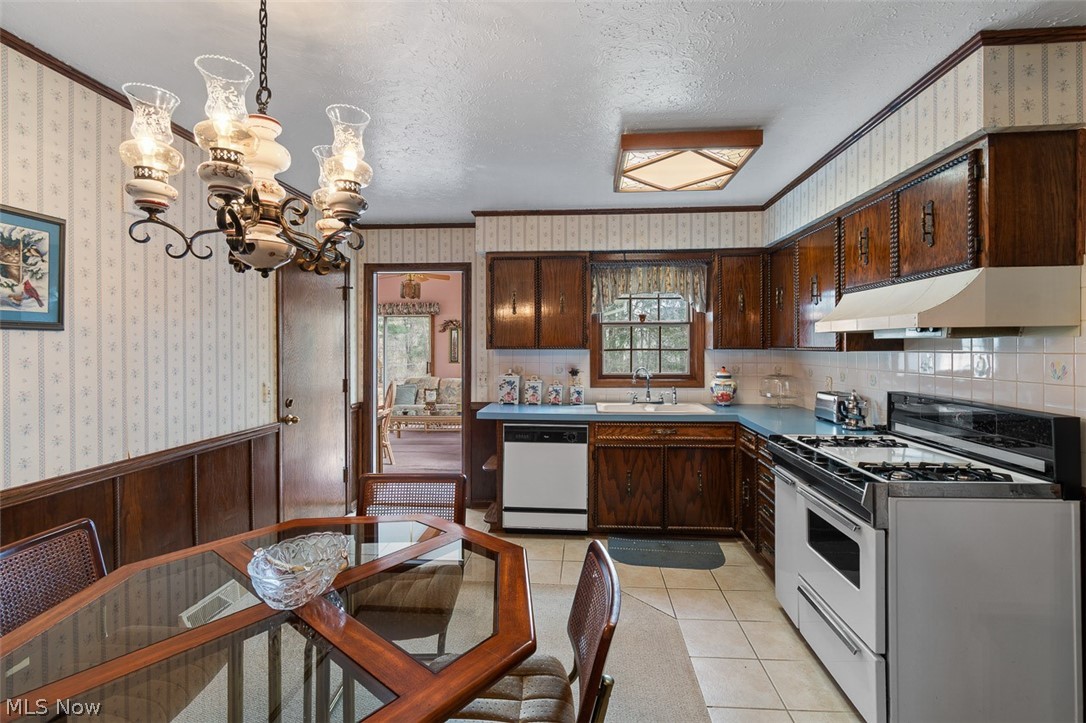 525 Narragansett Drive Tallmadge OH 44278