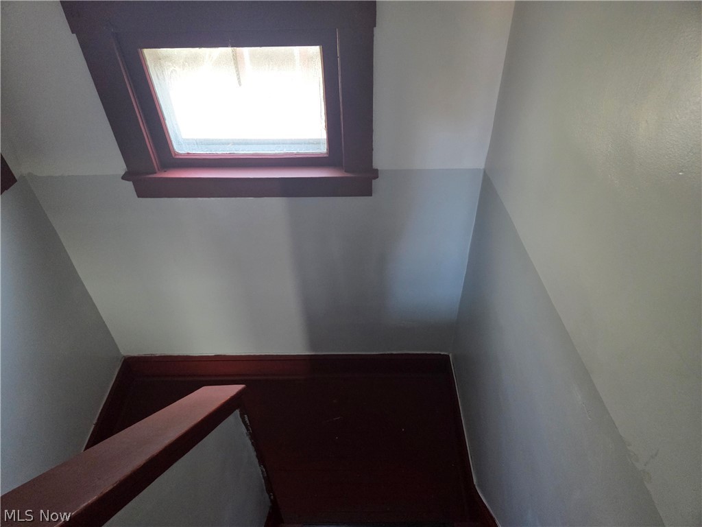 10918 Oliver Road Cleveland OH 44111