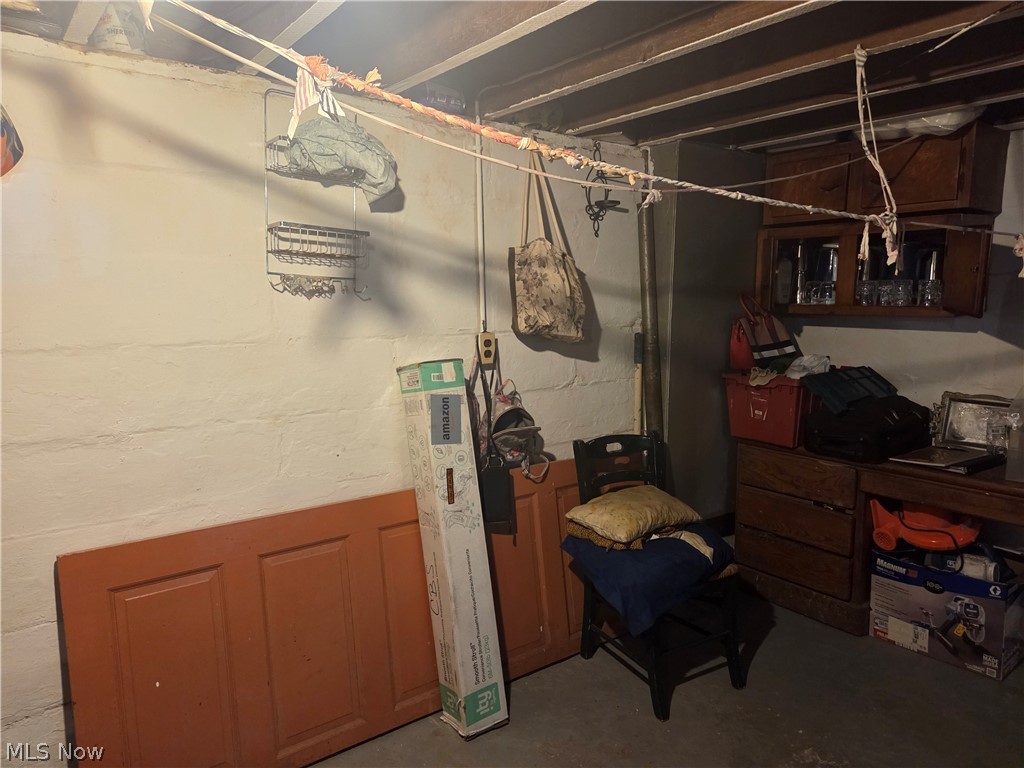 10918 Oliver Road Cleveland OH 44111