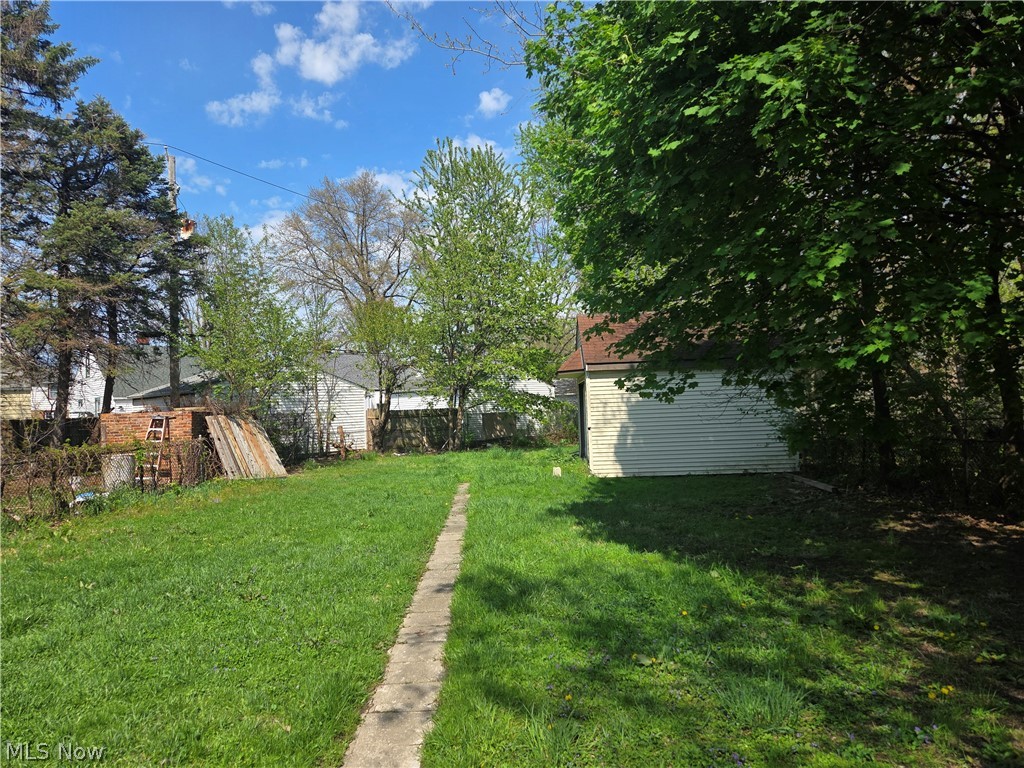 10918 Oliver Road Cleveland OH 44111