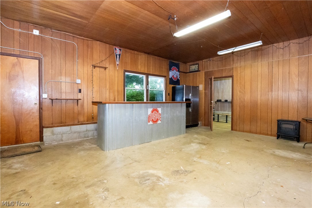 450 S Wells Street Shreve OH 44676
