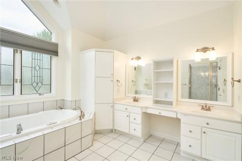 3531 Bay Hill Drive Fairlawn OH 44333