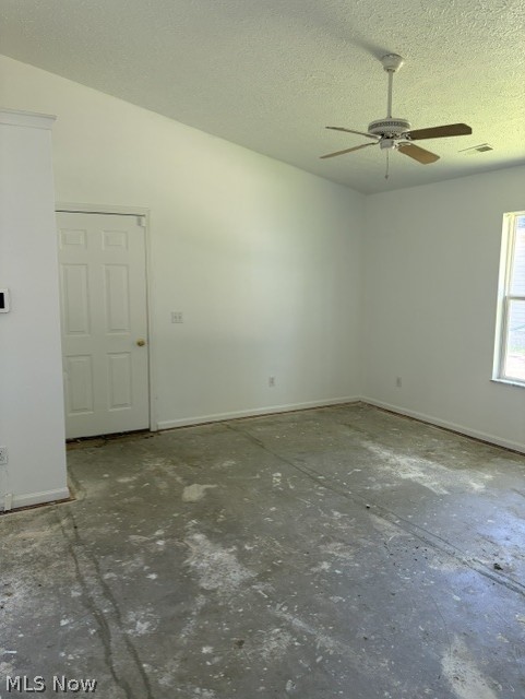 263 W Eagle Avenue Painesville OH 44077