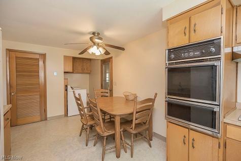 468 High Street Elyria OH 44035