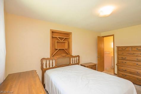 468 High Street Elyria OH 44035