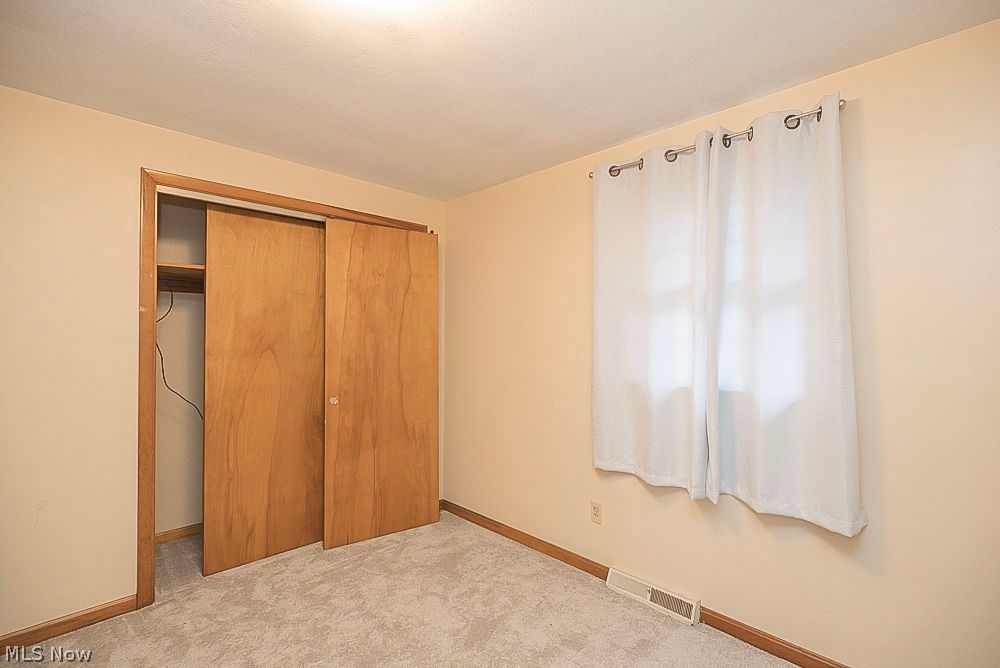 468 High Street Elyria OH 44035