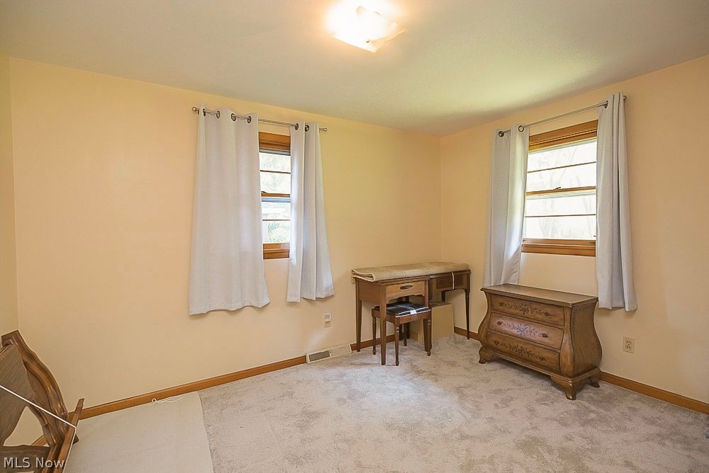 468 High Street Elyria OH 44035