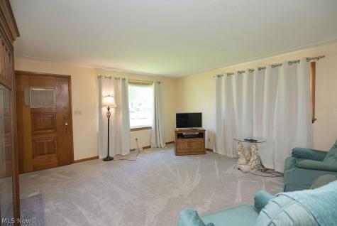 468 High Street Elyria OH 44035