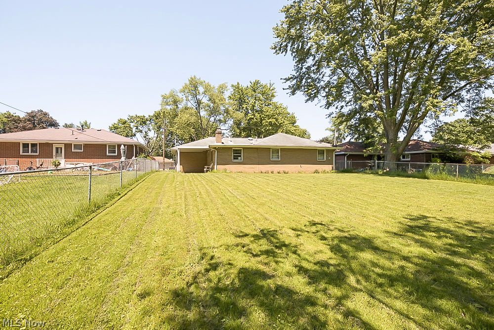 468 High Street Elyria OH 44035