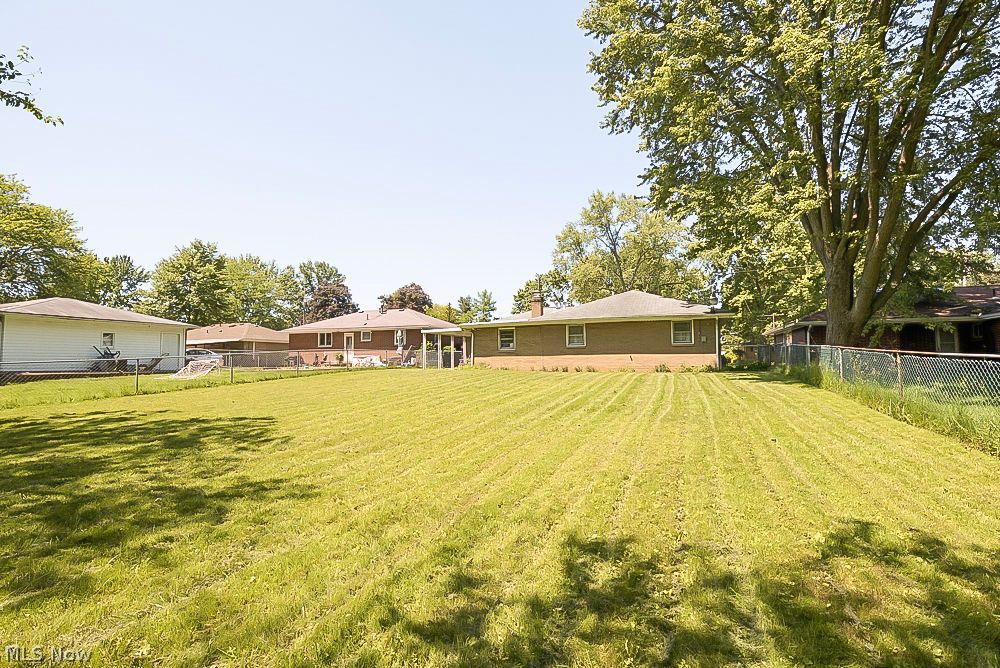 468 High Street Elyria OH 44035