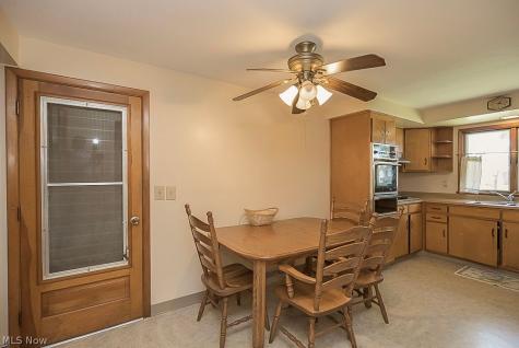 468 High Street Elyria OH 44035