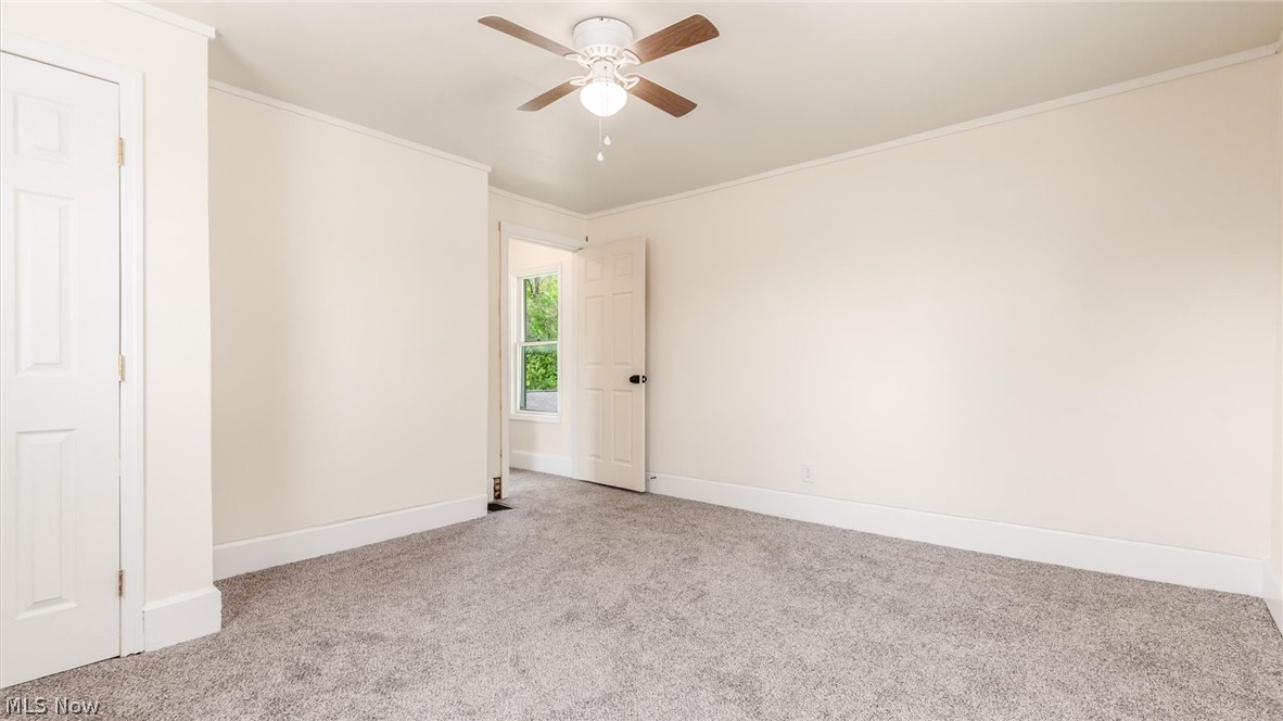 2036 Ridge Avenue Zanesville OH 43701