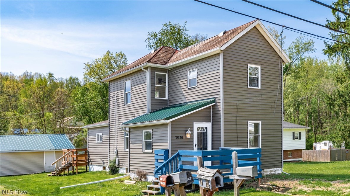 2036 Ridge Avenue Zanesville OH 43701