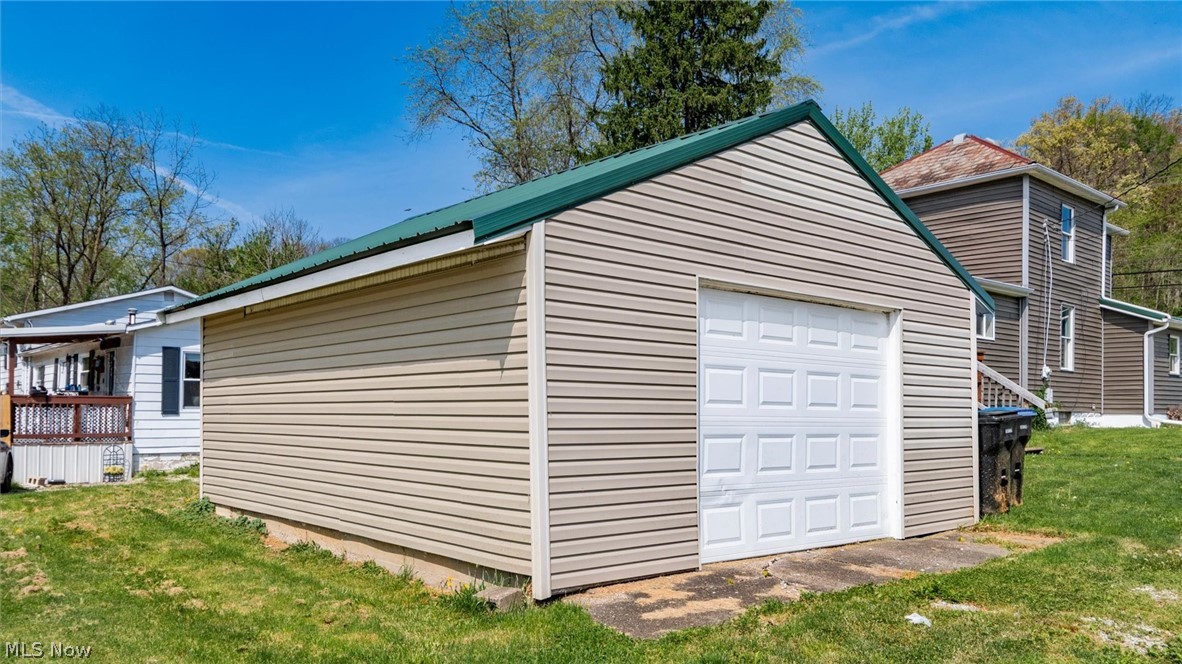 2036 Ridge Avenue Zanesville OH 43701