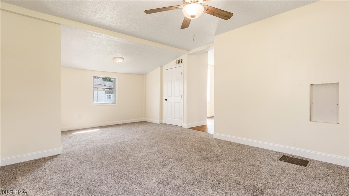 2036 Ridge Avenue Zanesville OH 43701