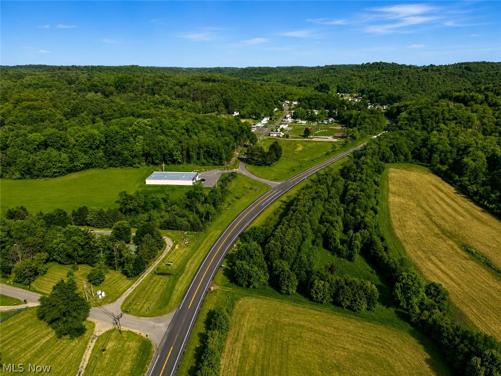 4659 State Route 39 NE New Philadelphia OH 44663