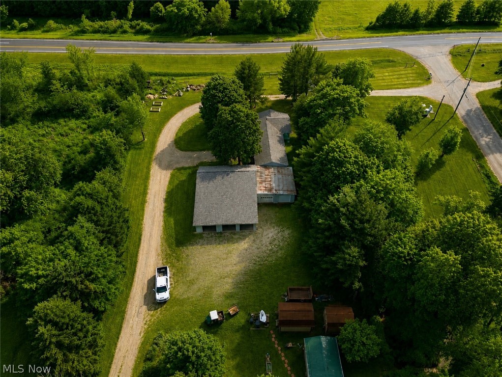 4659 State Route 39 NE New Philadelphia OH 44663