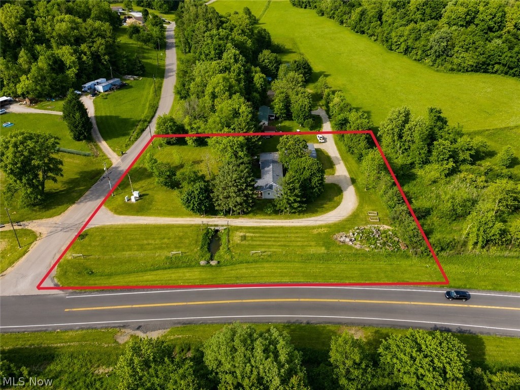 4659 State Route 39 NE New Philadelphia OH 44663