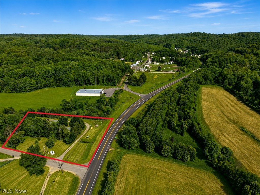 4659 State Route 39 NE New Philadelphia OH 44663