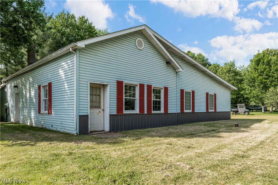 4659 State Route 39 NE New Philadelphia OH 44663