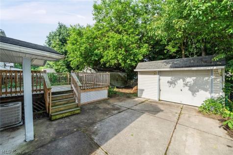 3570 W 123rd Cleveland OH 44111