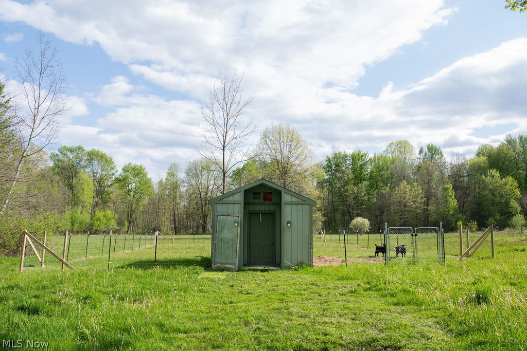 4805 Mcconnell East Road Southington OH 44470