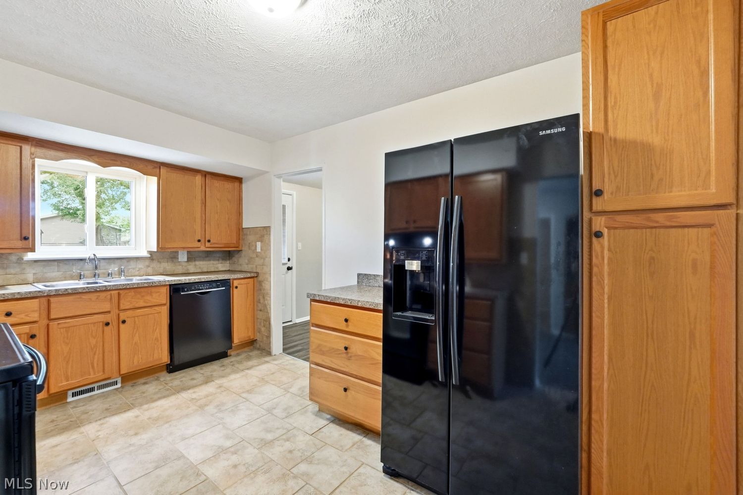 1523 Bradford Drive Macedonia OH 44056