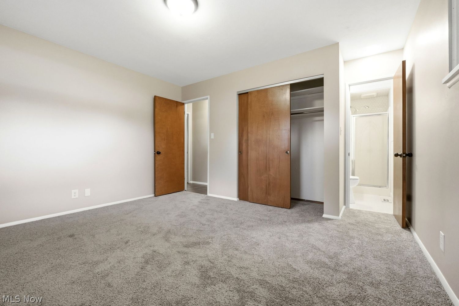 1523 Bradford Drive Macedonia OH 44056