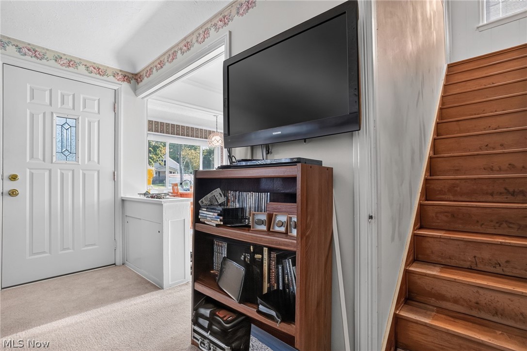 2825 E Center Street Conneaut OH 44030