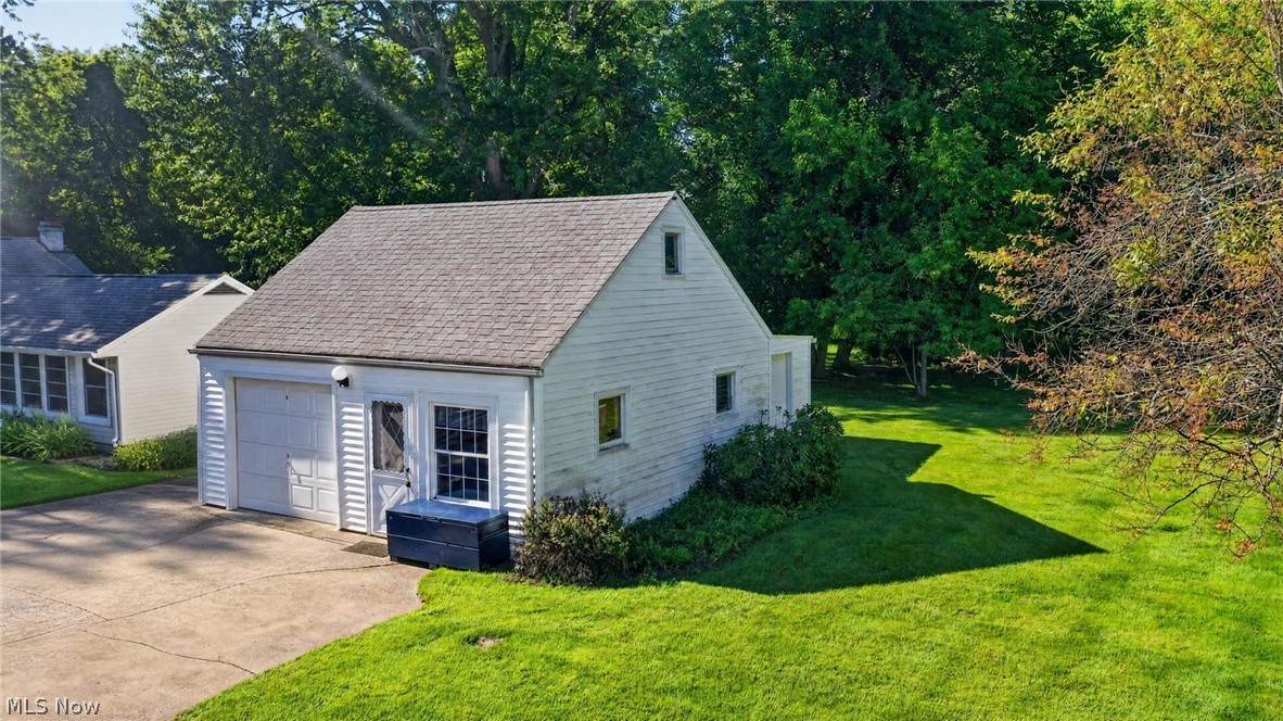 2825 E Center Street Conneaut OH 44030