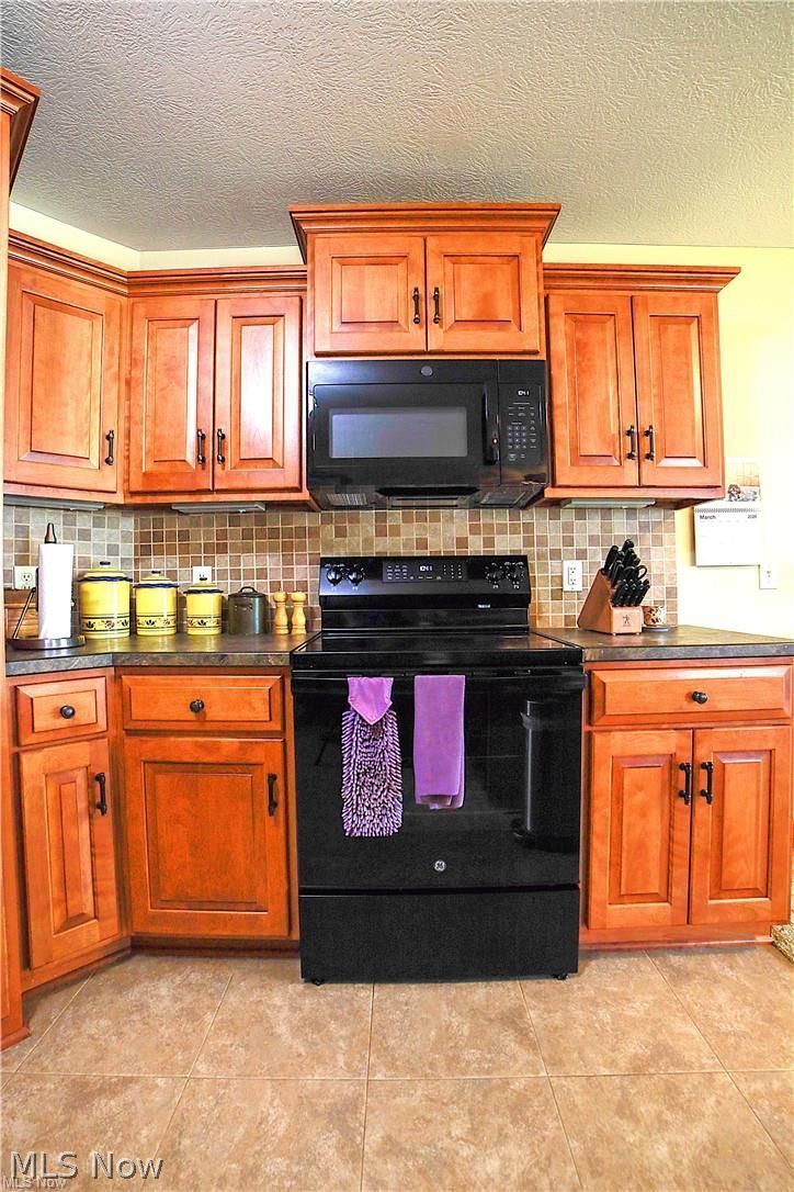 720 Dale Avenue NW Strasburg OH 44680