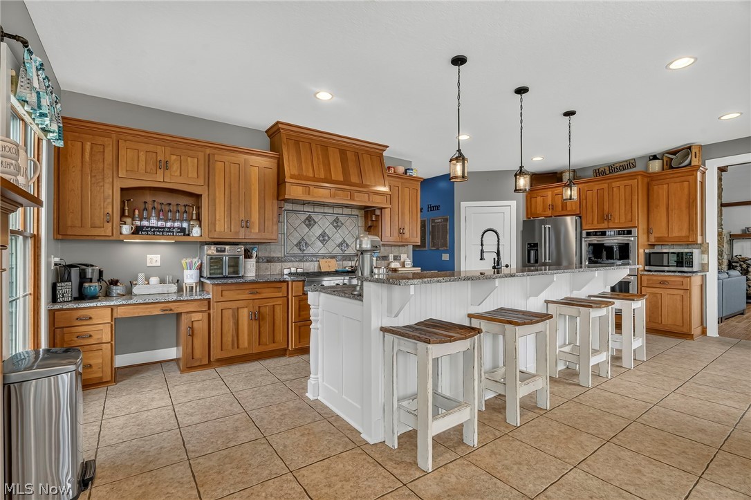 1029 Baird Avenue SE Paris OH 44669