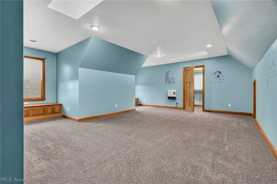 1029 Baird Avenue SE Paris OH 44669